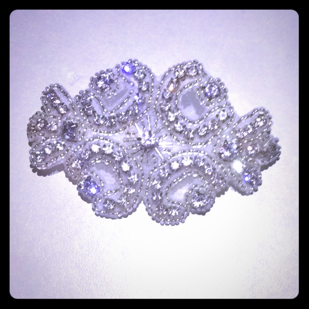 Beautiful bling bracket